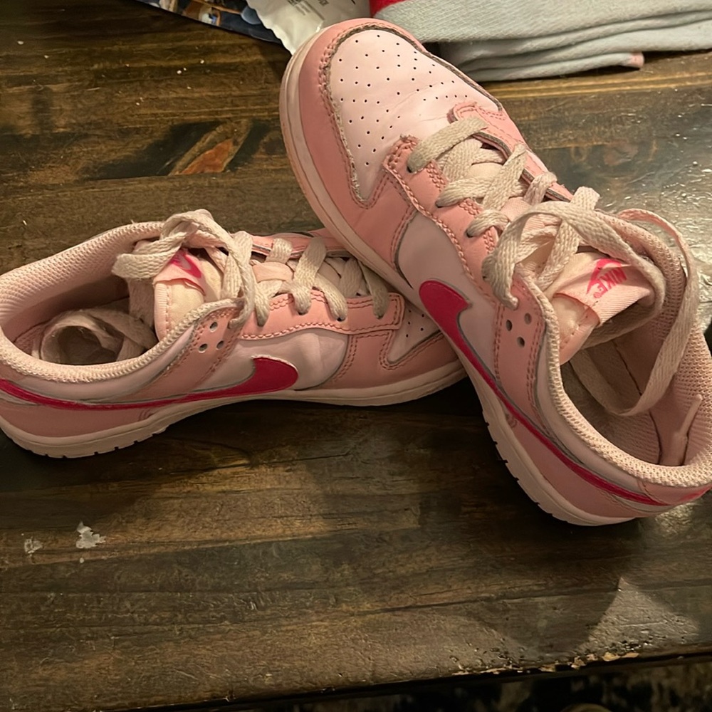 Pink Nike dunks